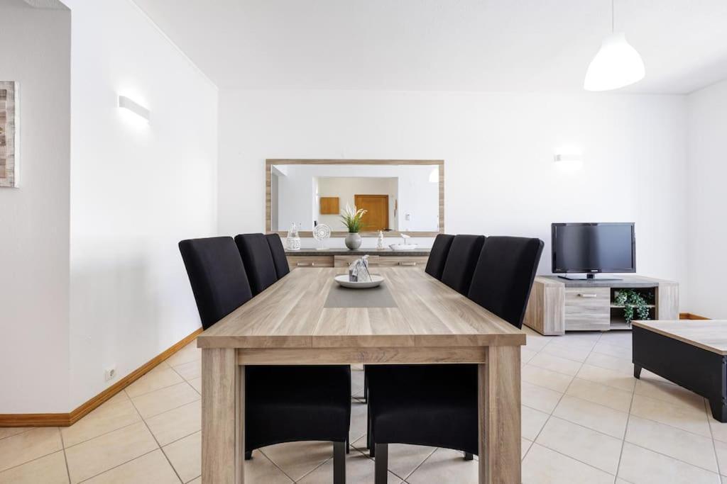 Sea-front 1' Min! - With Ac & Wifi Apartment