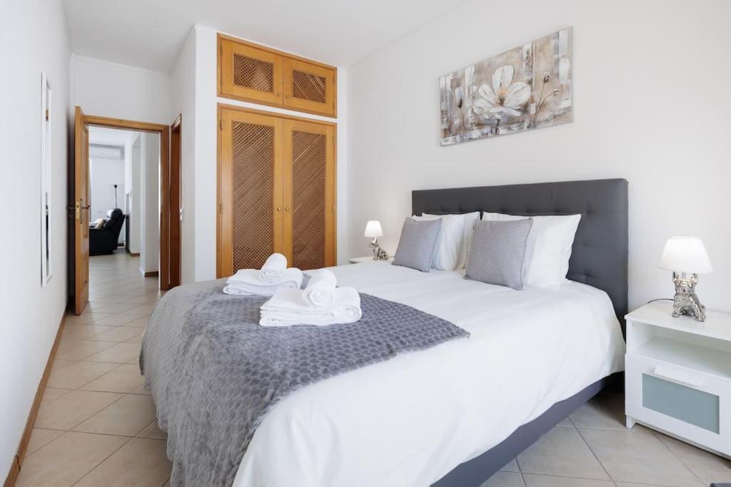Sea-front 1' Min! - With Ac & Wifi